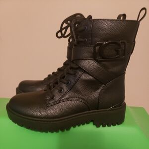 Black Leather Juniors Boots Size 6 1/2